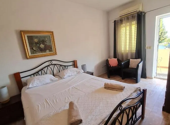 Levarda * 트로기르