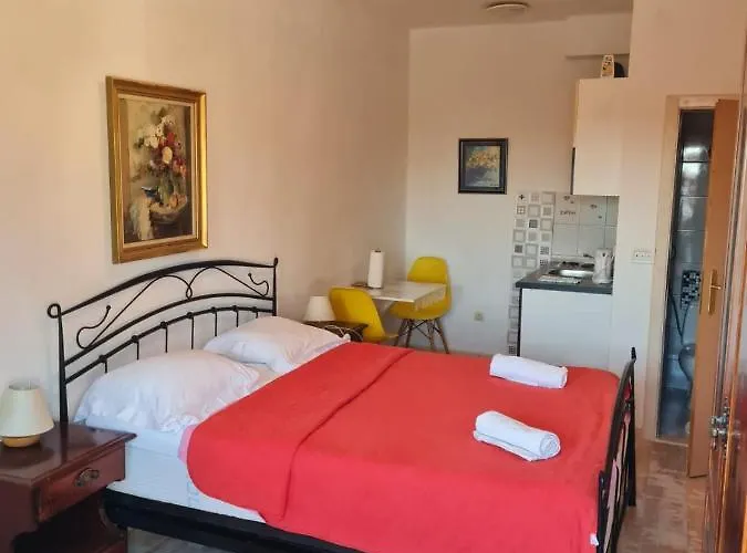 Levarda טרוגיר