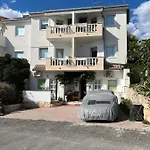 דירה Levarda טרוגיר