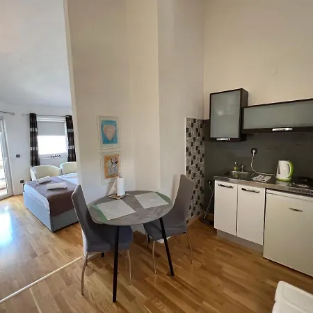 Apartment Levarda *